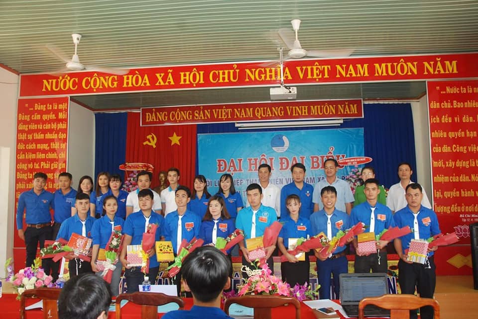 BCH  Hội LHTN Việt Nam xã Tân Phước nhiệm kỳ 2019-2024 ra mắt tại Đại hội
